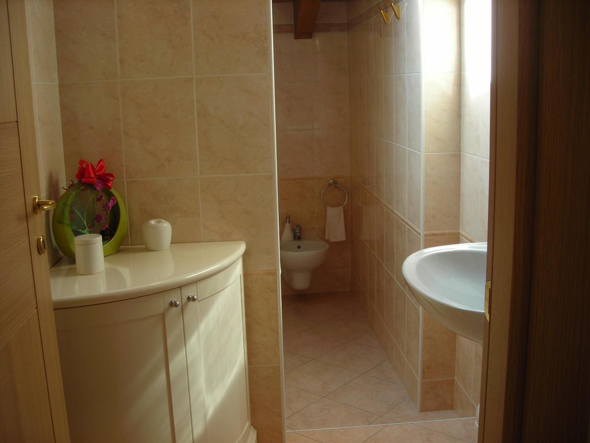 La Folaga Bed & Breakfast Gavirate Exterior foto