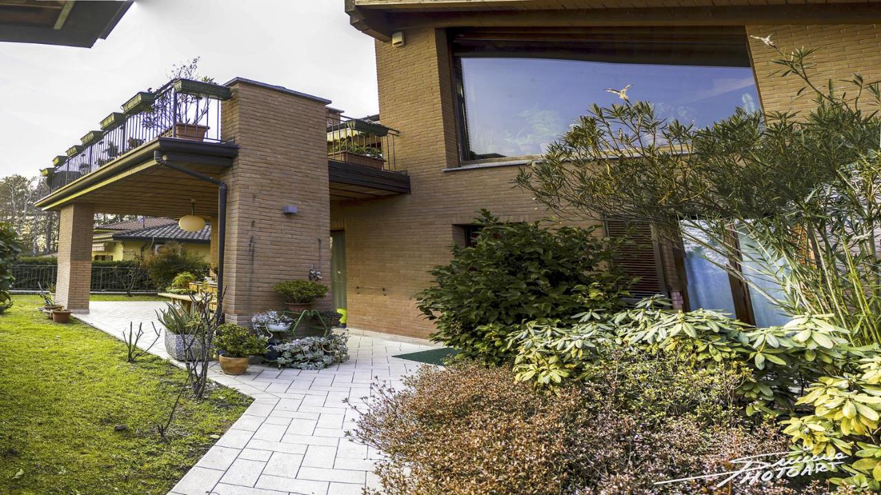 La Folaga Bed & Breakfast Gavirate Exterior foto